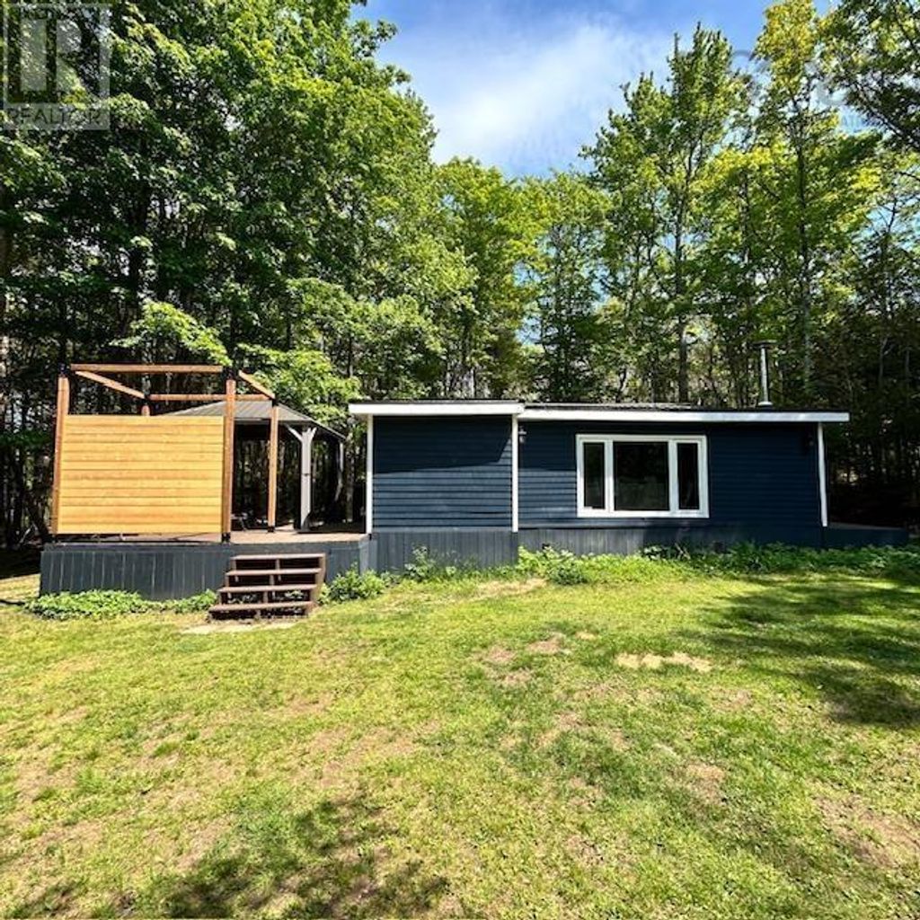 61 Horseback Hideaway, Labelle