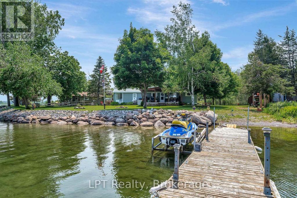 85 Pirates Cove Lane, Prince Edward County (south Marysburg Ward)