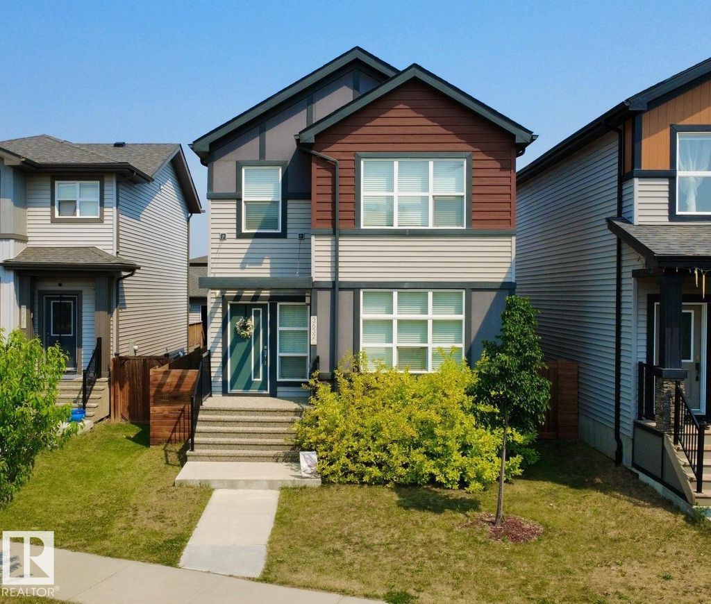 3632 8 Av Sw, Edmonton