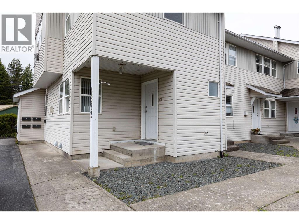 101 4822 Lazelle Avenue, Terrace