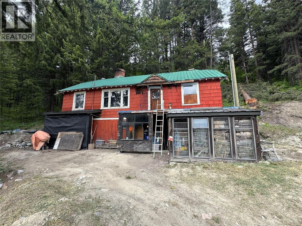 352 Marmot Crescent, Bralorne