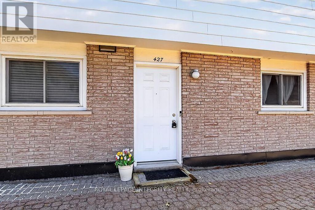 427 Moodie Drive, Ottawa