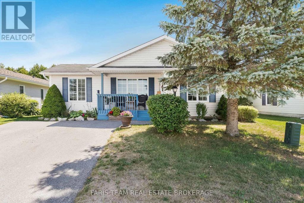 61 Pennsylvania Avenue, Wasaga Beach