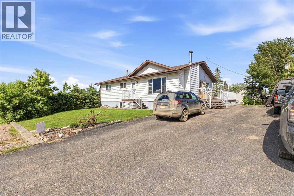 207 7 Avenue, Paradise Hill