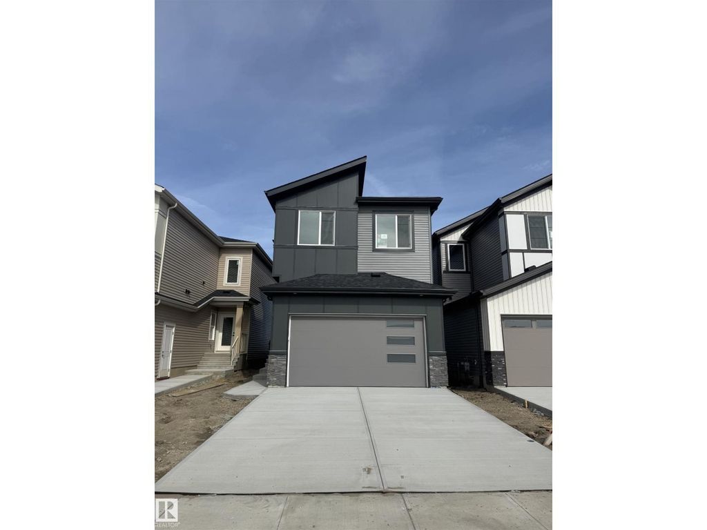 792 Bank Dr, Leduc