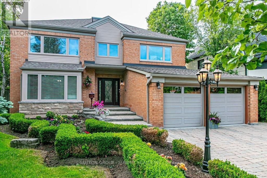 3739 St. Laurent Court, Mississauga (erin Mills)