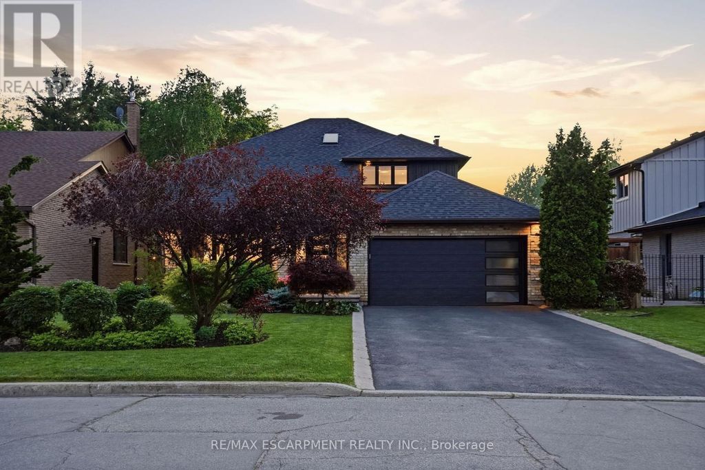 617 Grays Road, Hamilton (confederation Park)