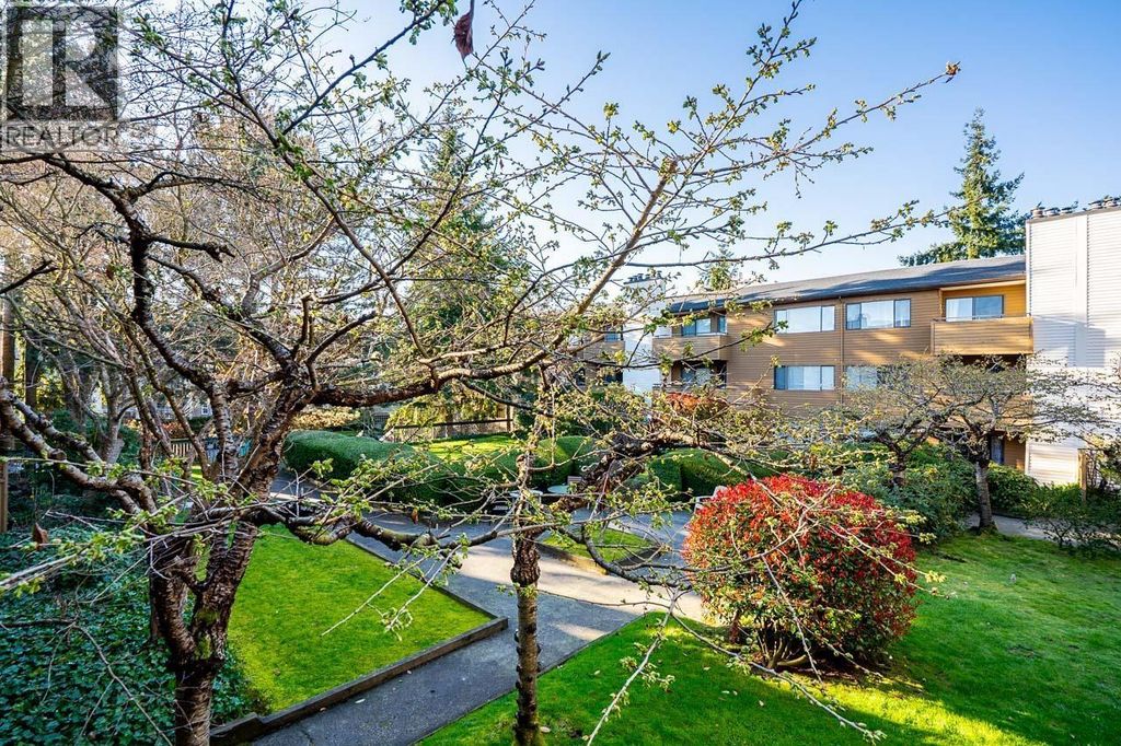 254 7293 Moffatt Road, Richmond