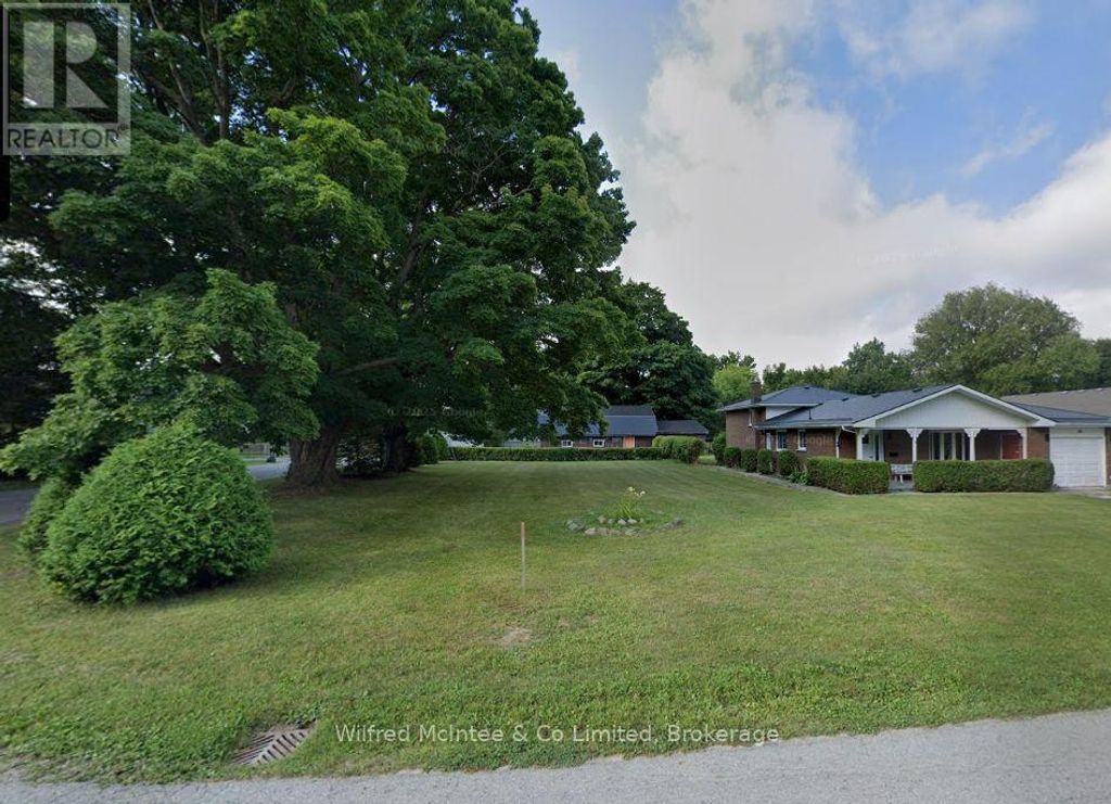 24 Stanley Street, Kincardine