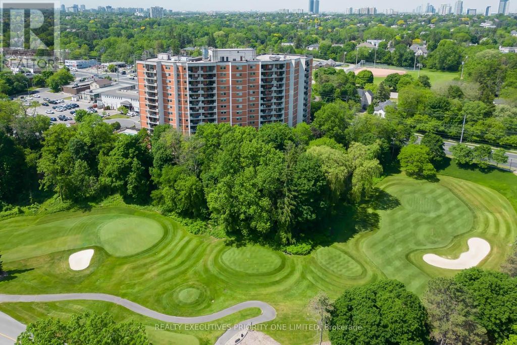 308 - 7811 Yonge Street, Markham (thornhill)