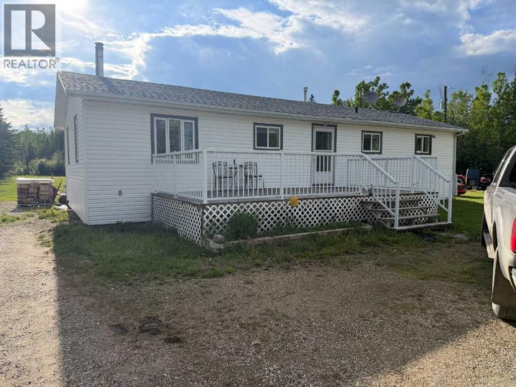 140 Main Street North, Dixonville