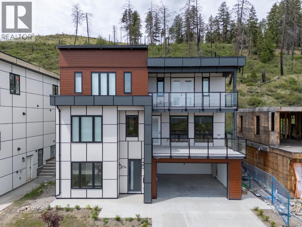 3754 Astoria Drive, West Kelowna