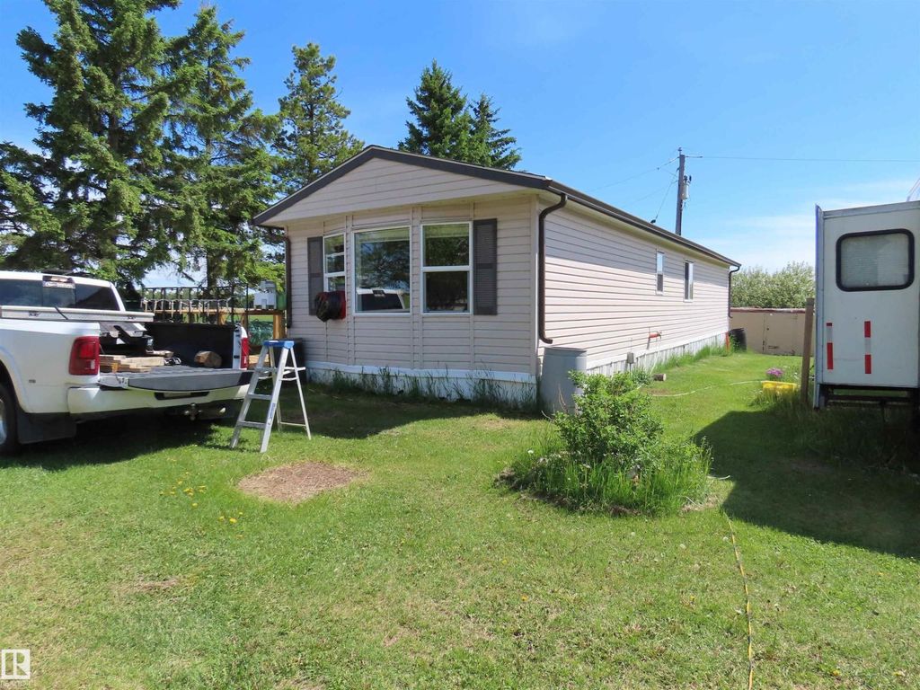 7029 Hwy 43, Rural Lac Ste. Anne County