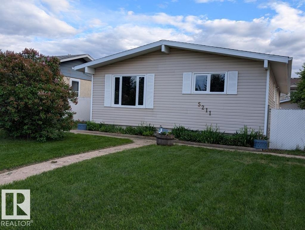 5211 53 Av, Tofield