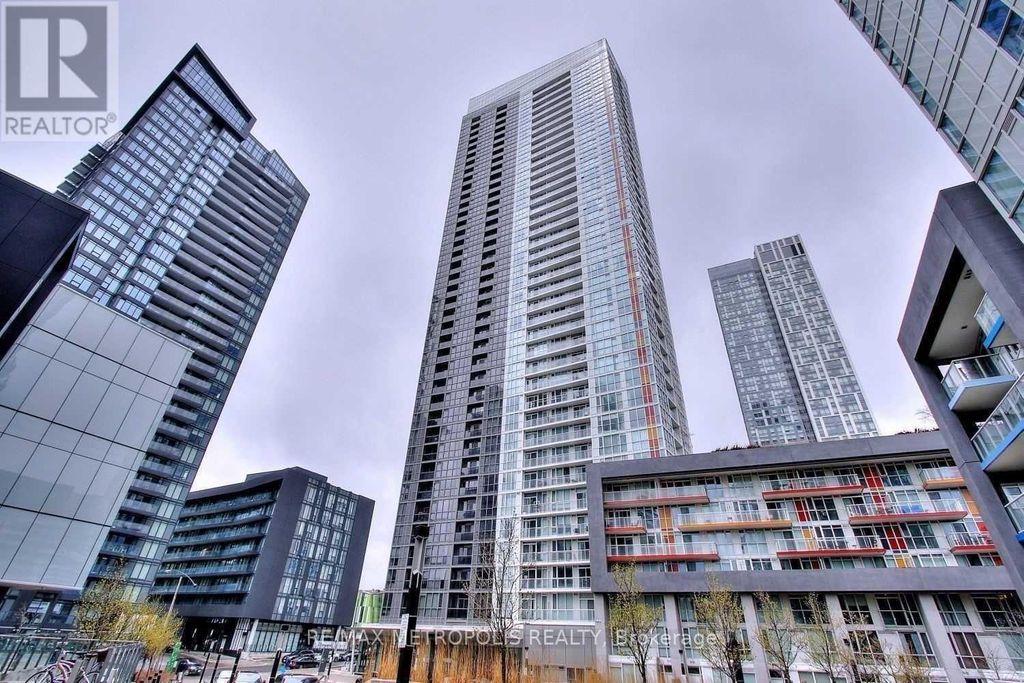 307 - 85 Queens Wharf Road, Toronto (waterfront Communities)