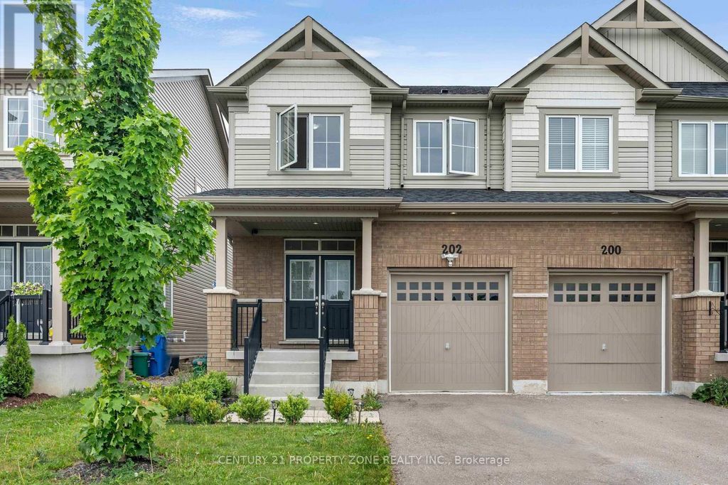 202 Barnett Drive, Shelburne