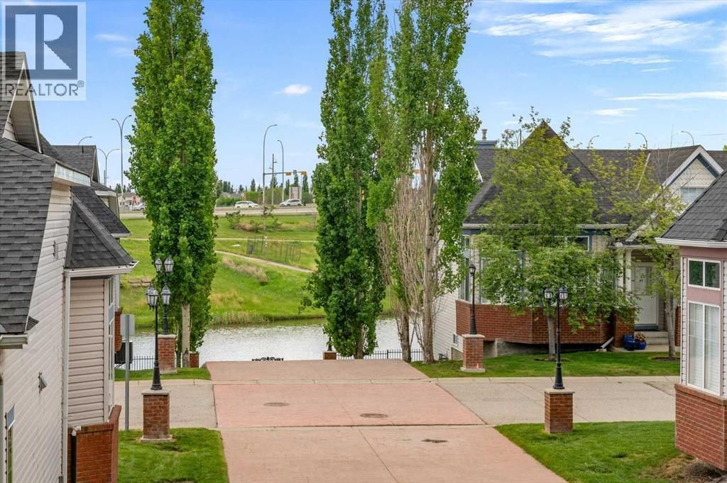 219, 8 Prestwick Pond Terrace Se, Calgary