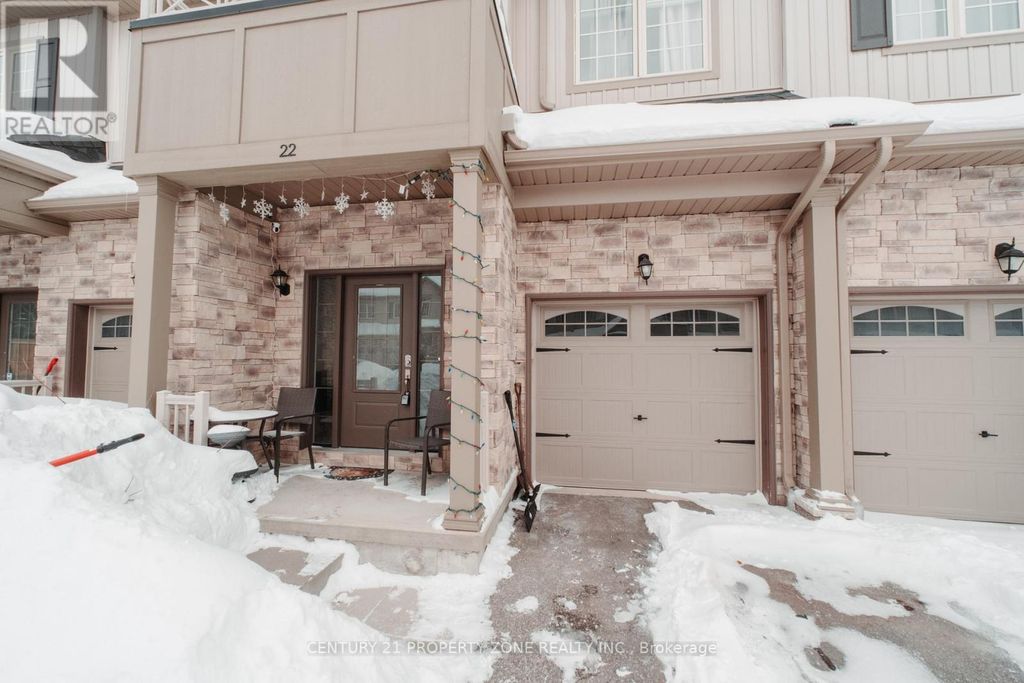 22 Churchlea Mews, Orillia