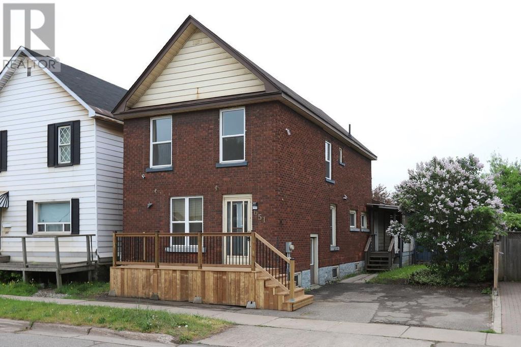 651 Queen St W, Sault Ste. Marie