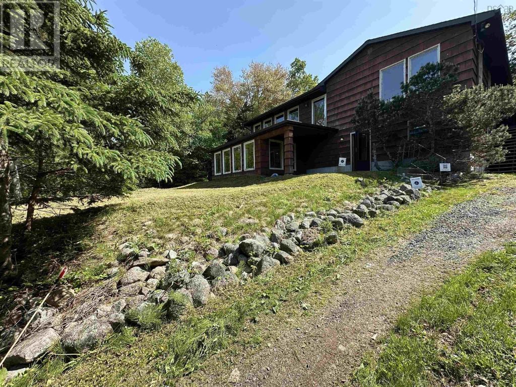 179 Camelot Drive, Seabright