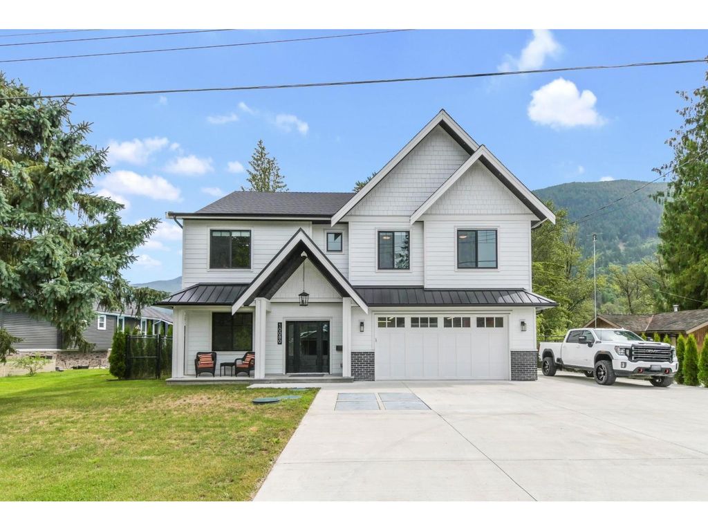 10080 Mountainview Road, Mission