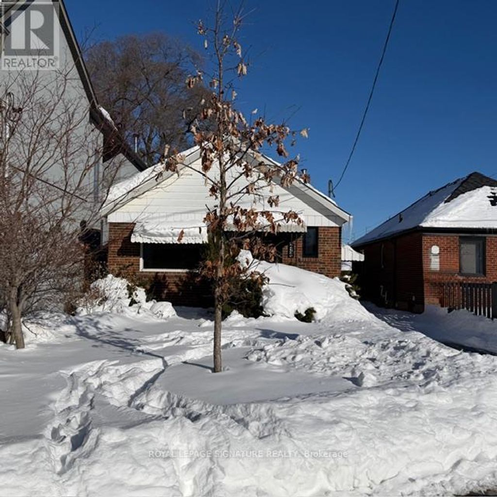 Lower - 293 Glebemount Avenue, Toronto (east York)