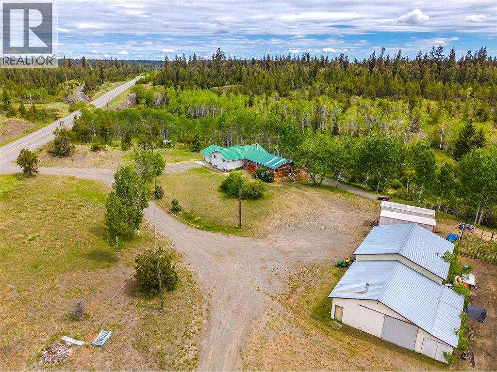 1912 Chasm Road, 70 Mile House