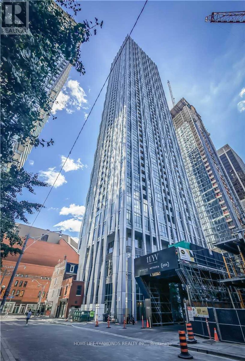 3302 - 1 Yorkville Avenue, Toronto (annex)
