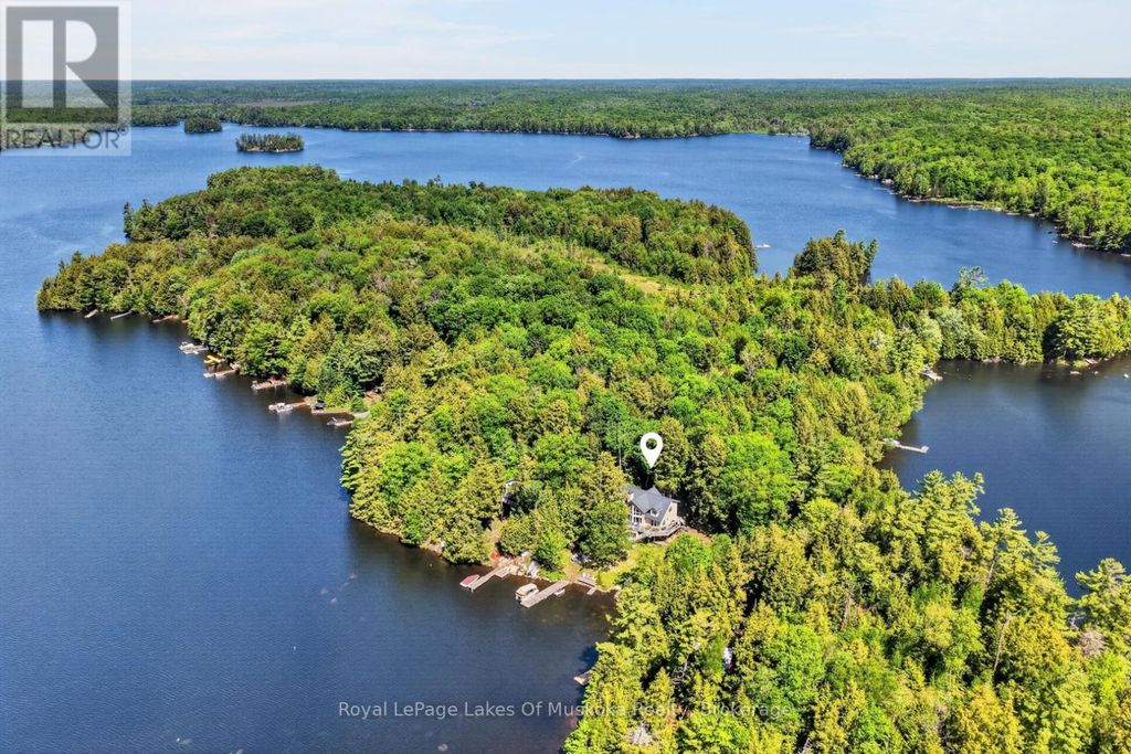 206 Macbeth Island, Bracebridge (oakley)