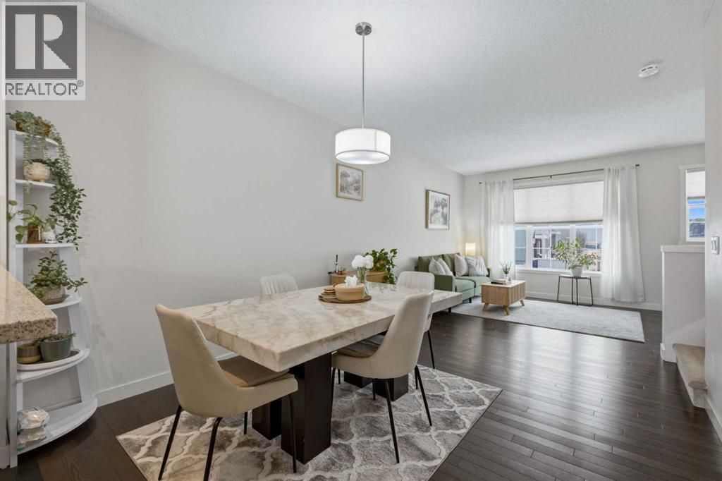214 Nolanfield Villas Nw, Calgary