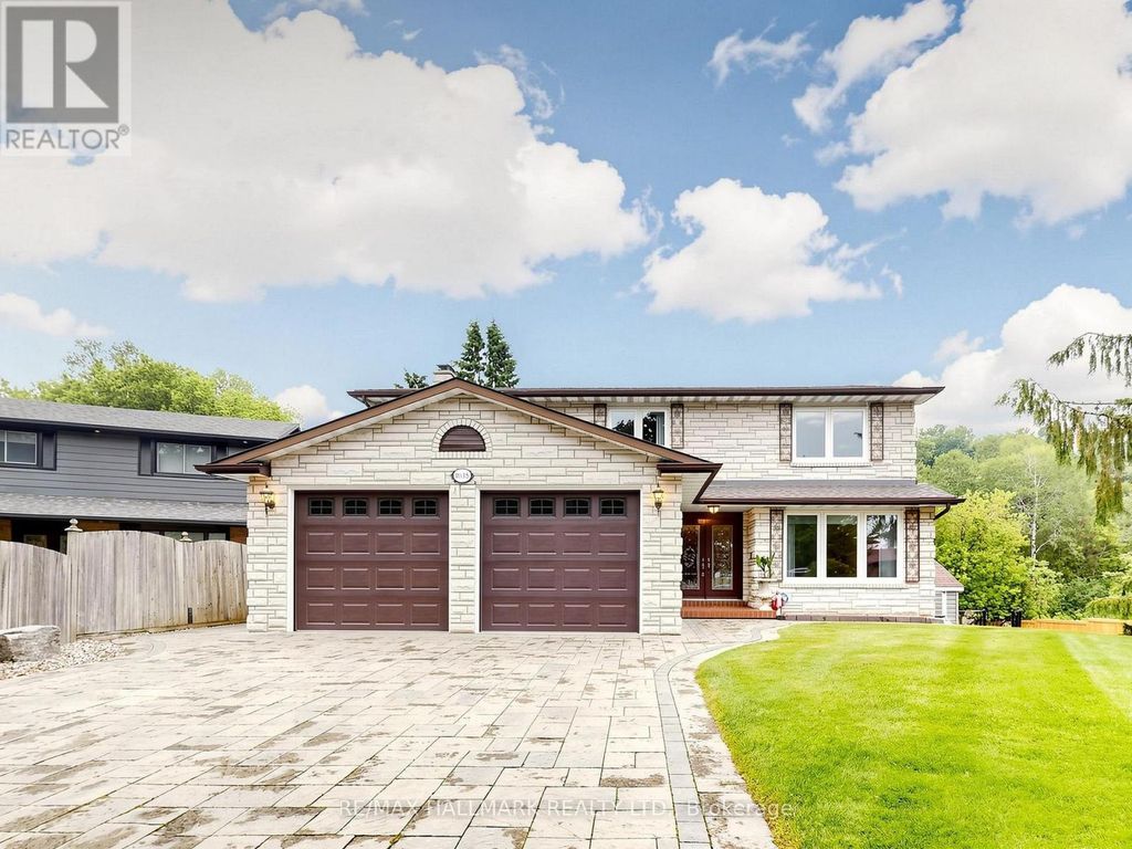 1038 Pinetree Court, Oshawa (eastdale)