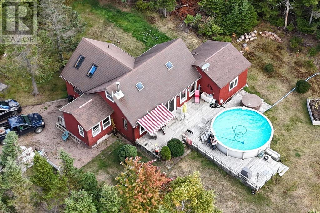 251 Bayview Drive, Little Dyke