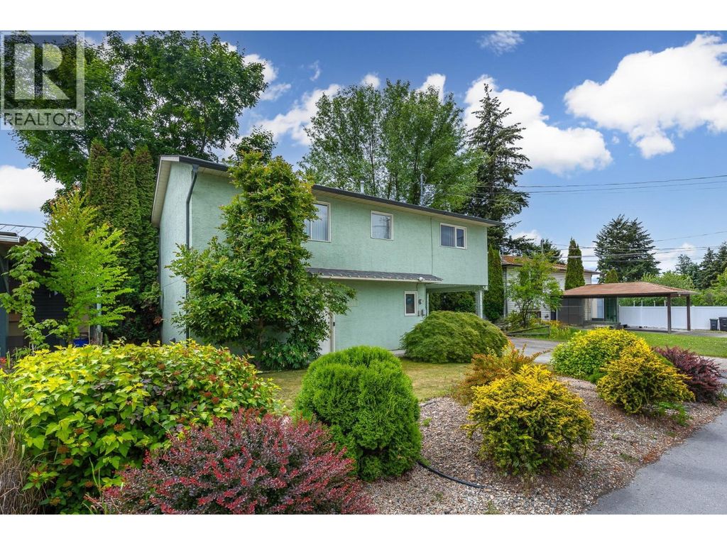 1812 46 Avenue, Vernon