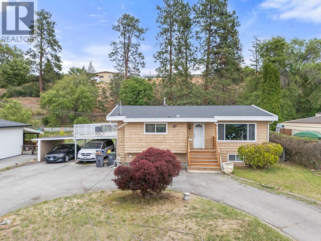 575 Dell Road, Kelowna