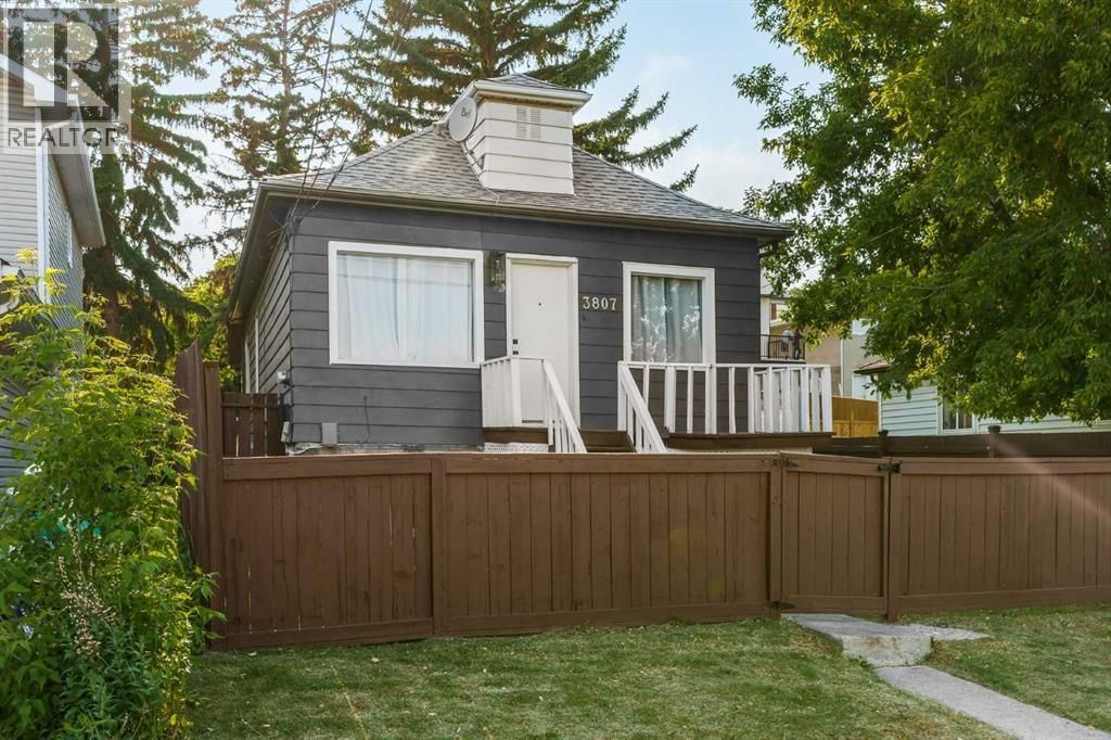 3807 1 Street Ne, Calgary