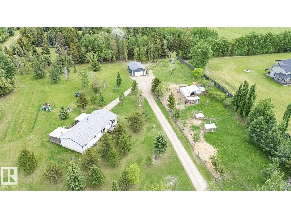 209 5128 Highway 18, Rural Barrhead County