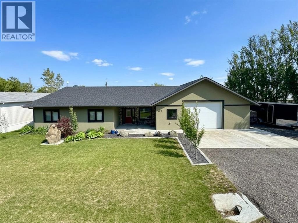 412 Queen Avenue, Monarch
