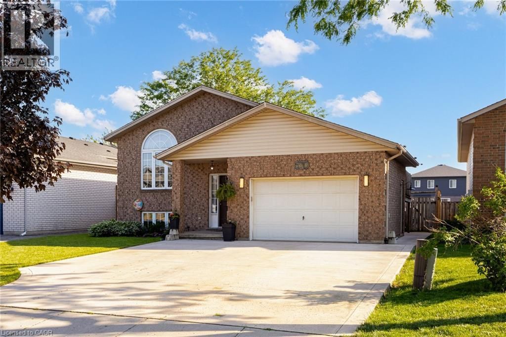 7880 Ascot Circle, Niagara Falls