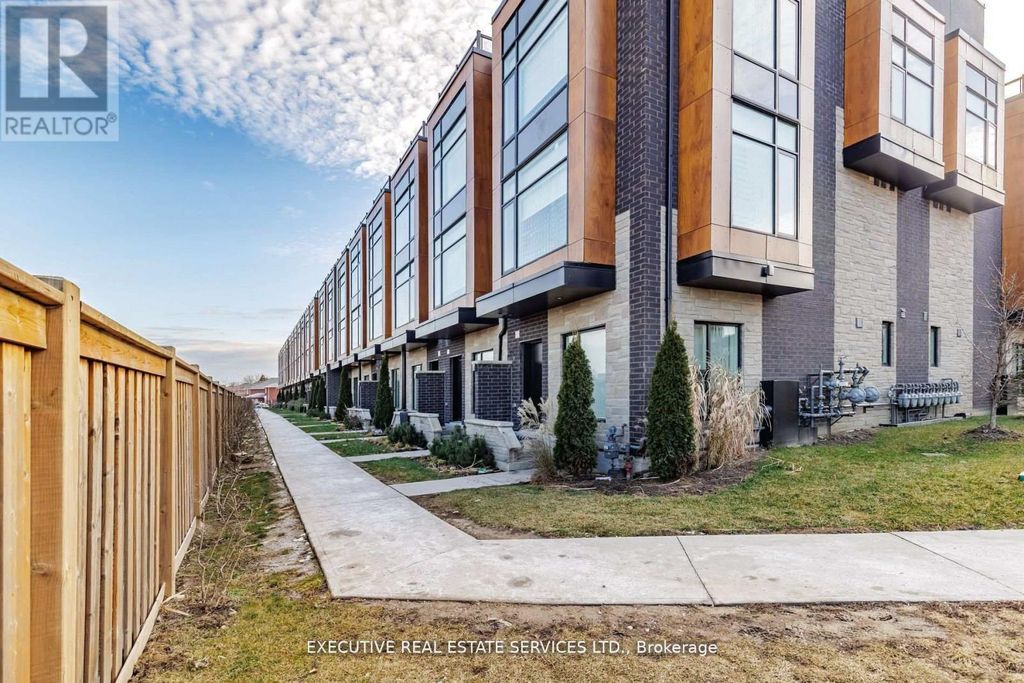 39 - 200 Malta Avenue, Brampton (fletcher's Creek South)