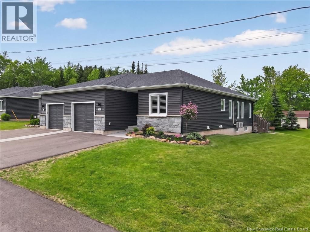 292 Damien Street Unit# 104, Dieppe