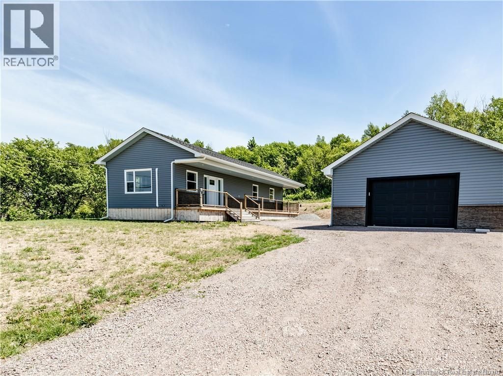 1141 Royal, Memramcook