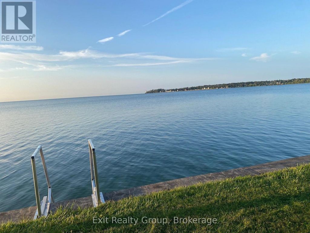 87 Evergreen Lane, Brighton