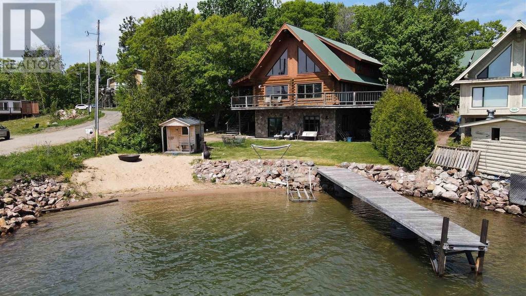 202b Port Findlay Rd, Desbarats