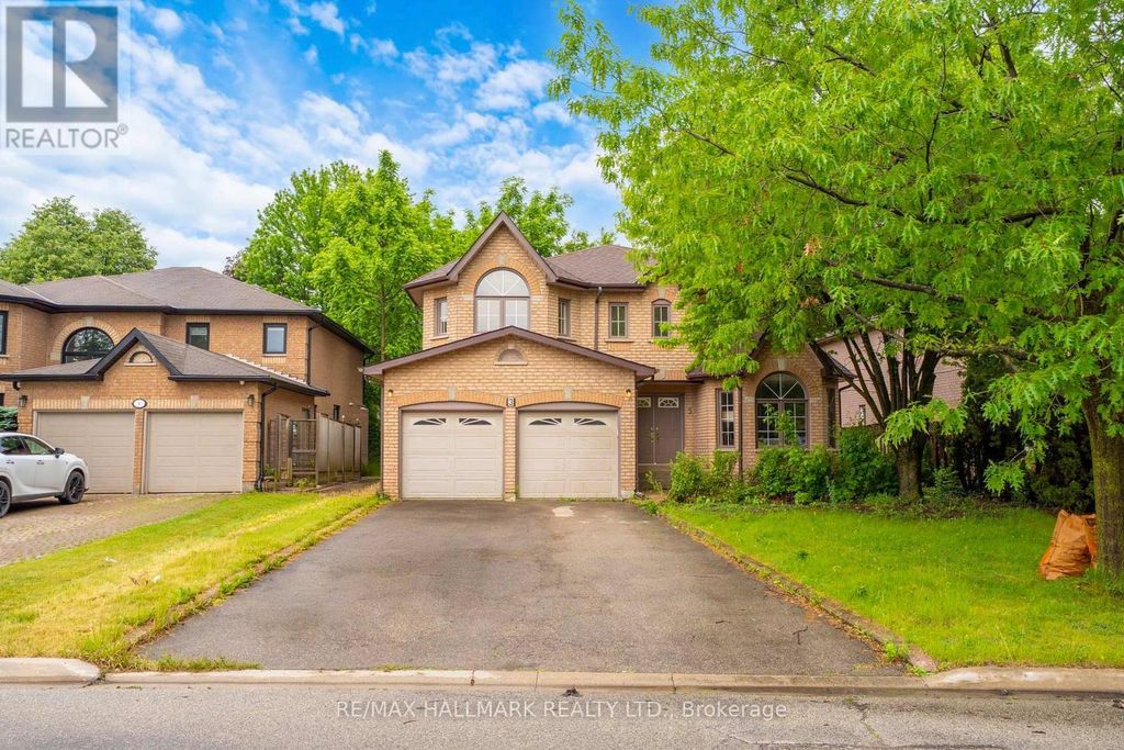3 Creekview Avenue, Richmond Hill (mill Pond)