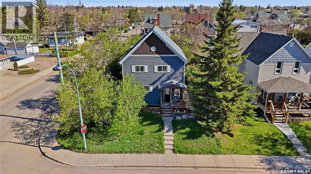 174 Ominica Street W, Moose Jaw