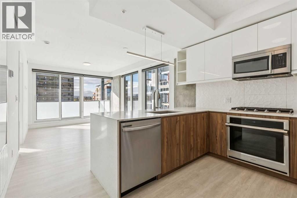 812, 327 9a Street Nw, Calgary