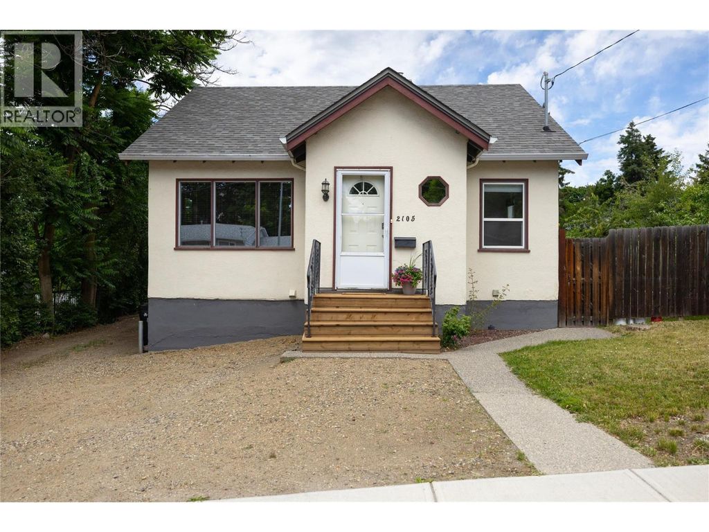 2105 32 Avenue, Vernon