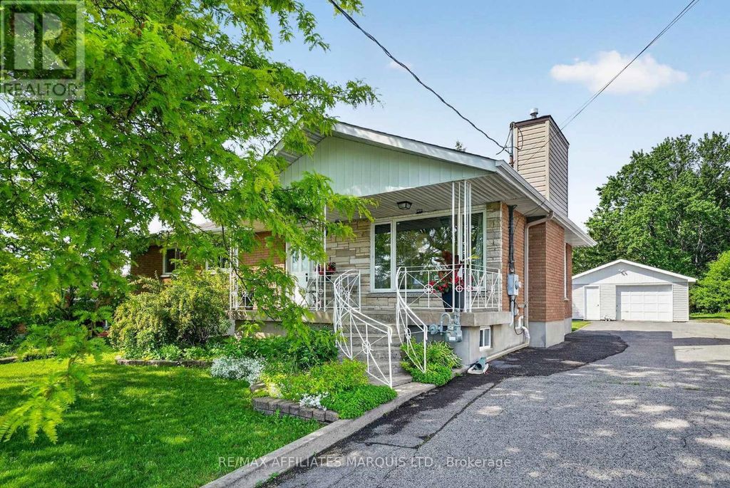 2706 Ross Avenue, Cornwall