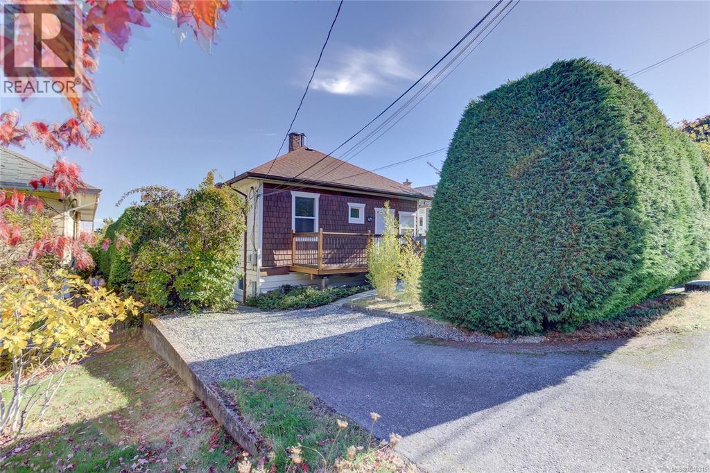 58 Pine St, Nanaimo