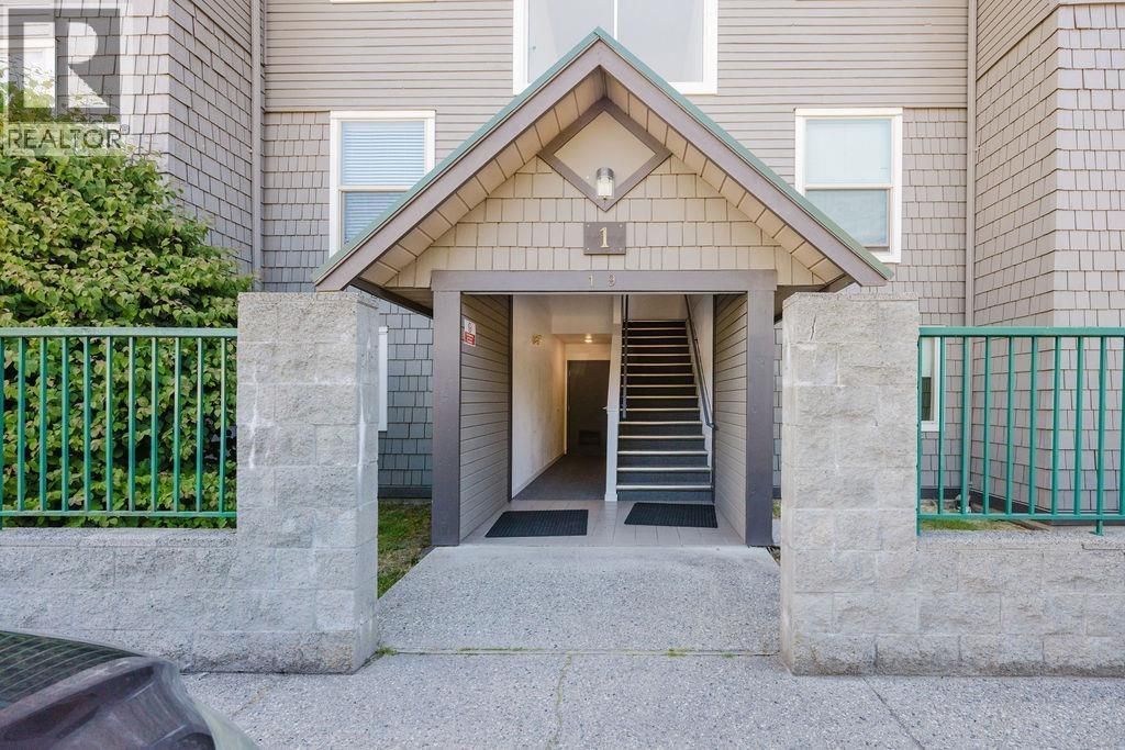 2 622 Farnham Road, Gibsons